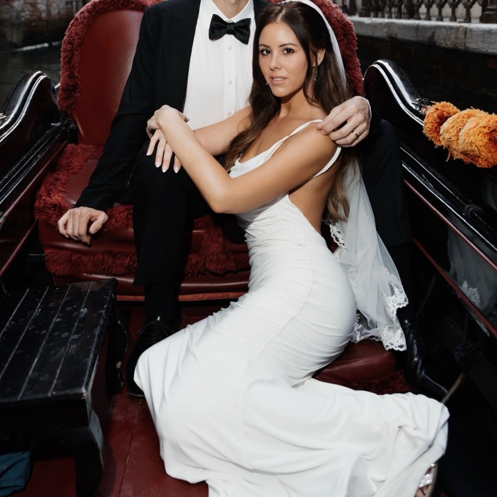 Elegant White Maxi Dress